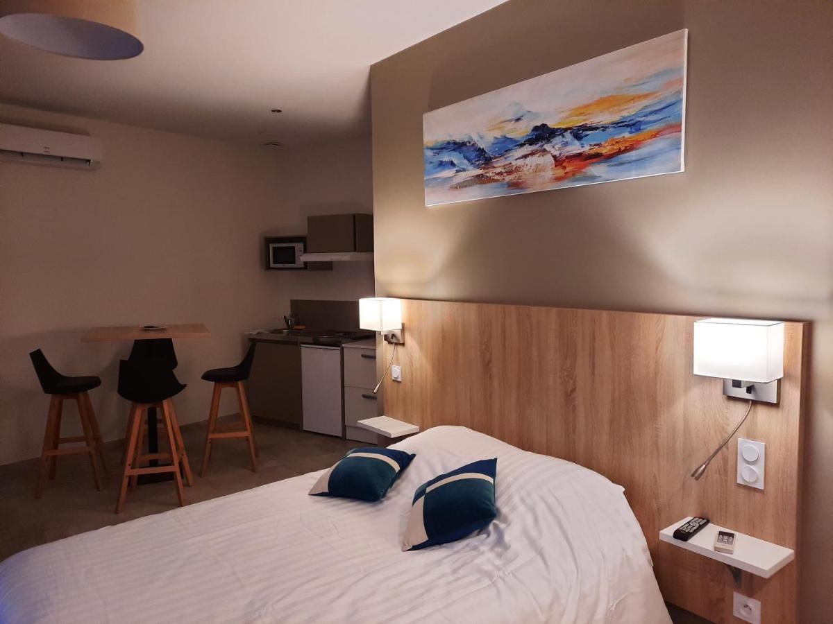 Le Logis De Berianne Aparthotel Les Tourrettes Exterior photo